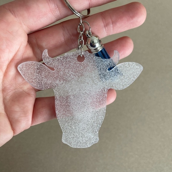 🎉🎉HP🎉🎉 Handmade Bull/Cow Face Keychain - Picture 2 of 6